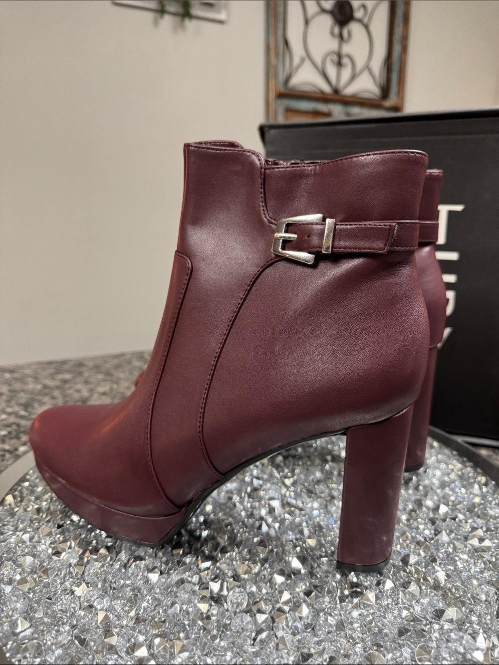 Naturalizer Braxton Burgundy Platform Ankle Boots NEW 11 - Picture 7 of 15